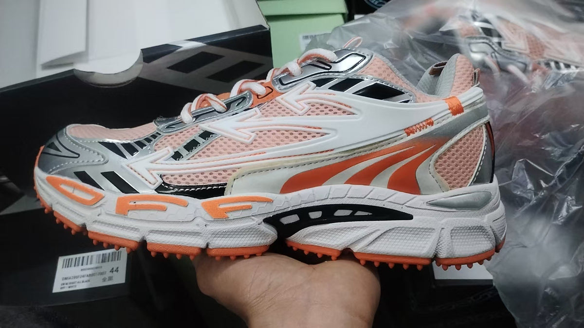 2026 New Model Height-Increasing Dad-Style Hiking Thick-Soled Casual Sneakers in Brown, Green, and Yellow with Three Arrow Design Trendy Shoes