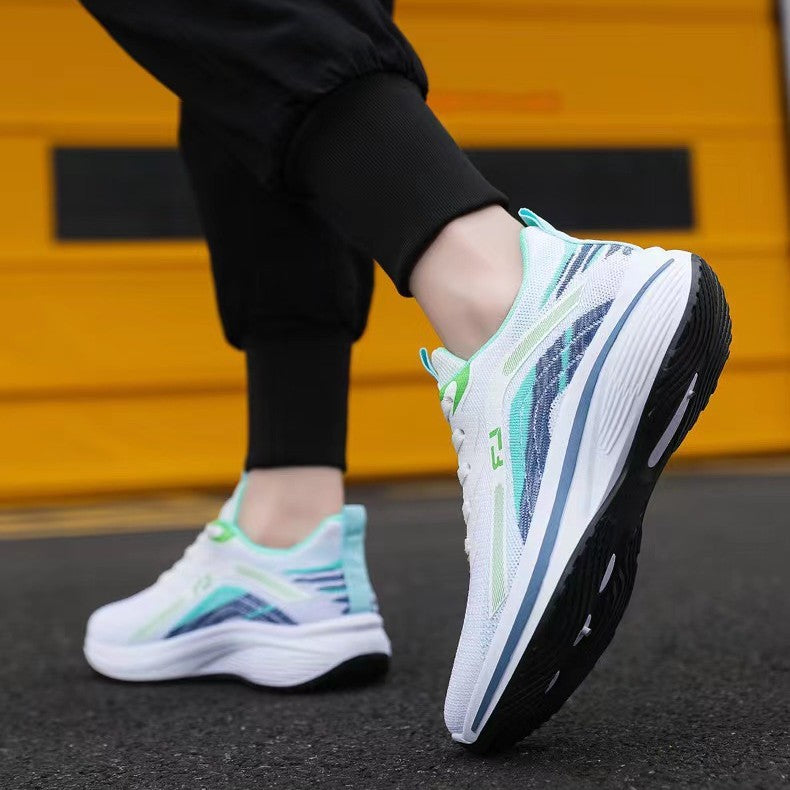 Running Shoes, Men's Soft-Soled Sports Shoes, Summer Ultra-Light Fly-Woven Breathable Casual Shoes, Lightweight Running Shoes for Male Students, Men's Shoes