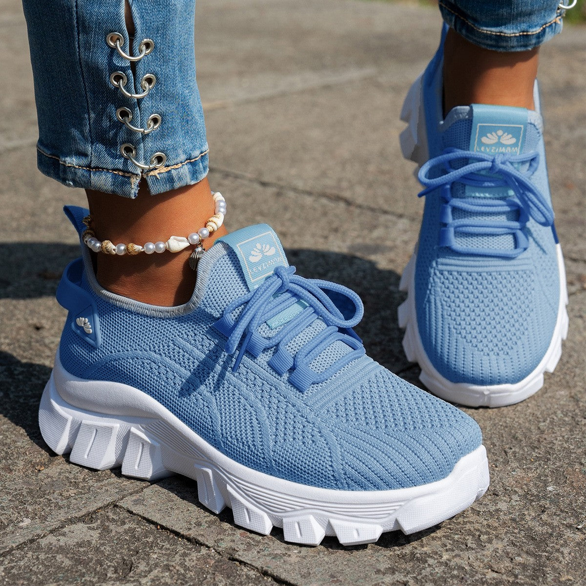 Large Size Cross-Border Women's Shoes 2025 Summer New Women's Sports Shoes Fly Woven Breathable Fashion Mom Shoes Temu Dropshipping