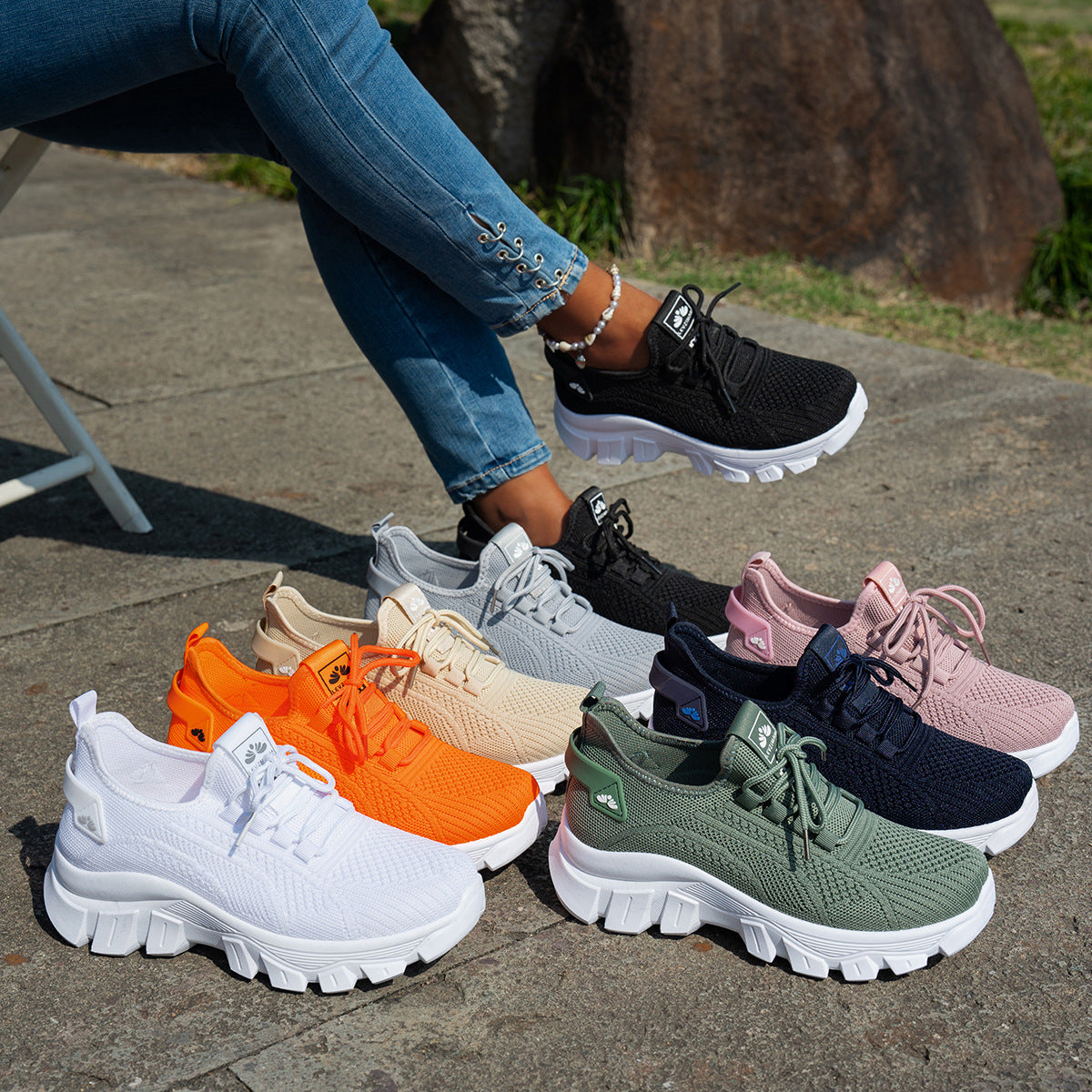 Large Size Cross-Border Women's Shoes 2025 Summer New Women's Sports Shoes Fly Woven Breathable Fashion Mom Shoes Temu Dropshipping